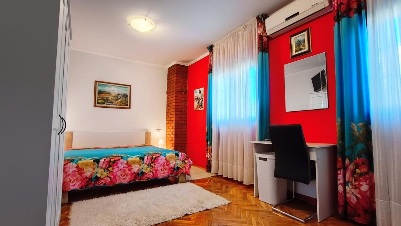 Apartman Ladybird Пула Екстер'єр фото