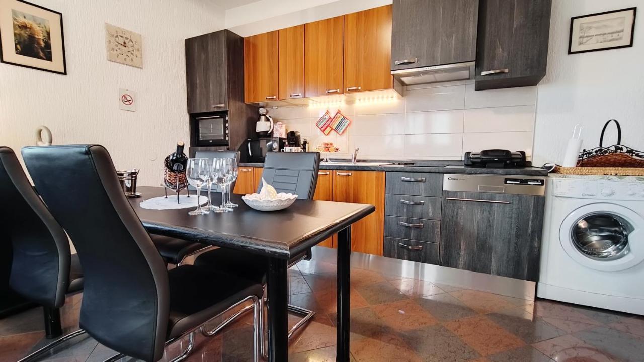 Apartman Ladybird Пула Екстер'єр фото
